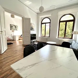 Direkt An Der Arena, Waldstrasse Leipzig